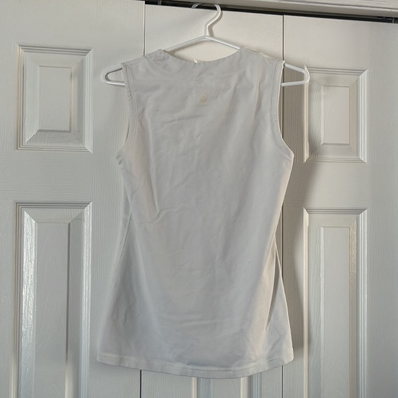 Lululemon Tank Top 🥰🥰 - Picture 2 of 3